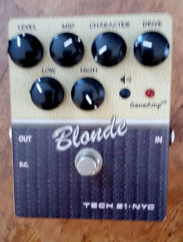 Tech 21 Blonde