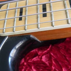 How to Clean a Maple Fretboard