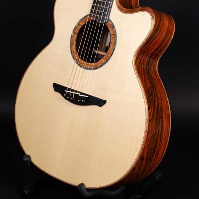 Avalon Arc L8-380DBC Custom guitar - Old Lowden factory - New & over 20% off! image 5