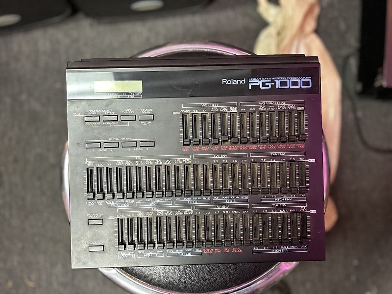 Roland PG-1000 Roland D-50 61-key Keyboard Synth with Roland