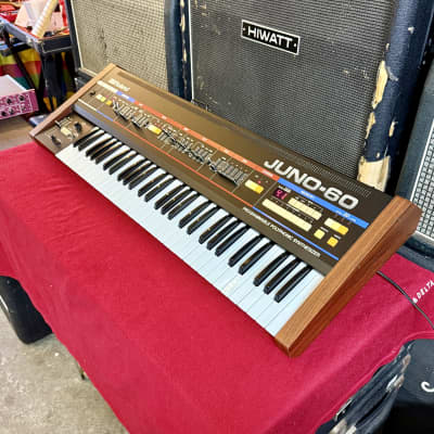 Roland Juno-60 Analog Polyphonic Synthesizer c 1982 original vintage poly synth AK