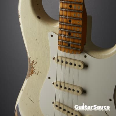 Fender Custom Shop 56 Stratocaster Heavy Relic Aged India Ivory Over 2 Tone Sunburst 2022 Used (cod.1378UG) image 6