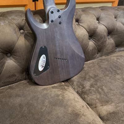 Schecter Omen Elite-7 Multiscale 2022 - Present - Black Cherry Burst image 6