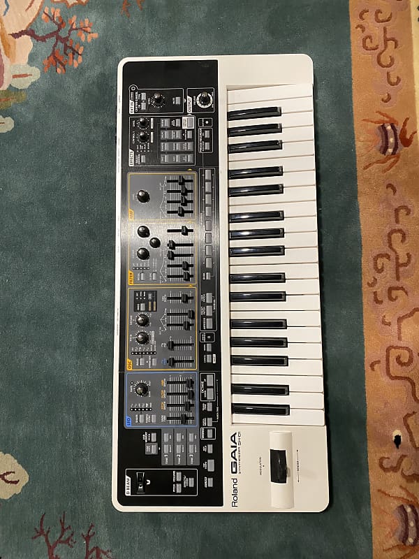 Roland SH-01 GAIA シンセサイザー 37鍵 Roland SH-01 GAIA 37-Key Digital Synthesizer | Reverb