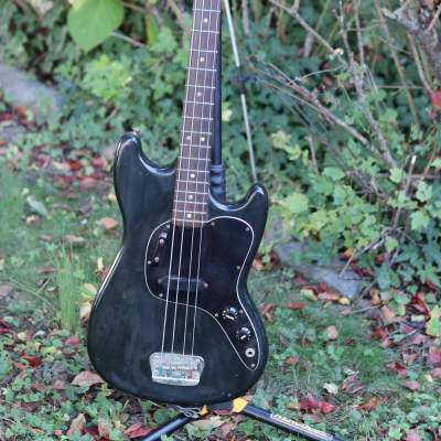 Fender Musicmaster bass 1978 - black image 1