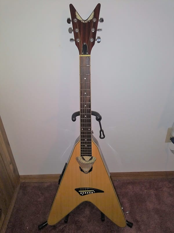 Dean Flying V Acoustic Electric Guitar VCO-NT Natural Excellent condition  RARE