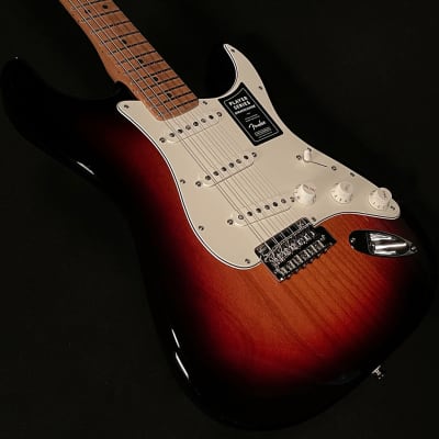 Fender Limited Deluxe Player Stratocaster image 4