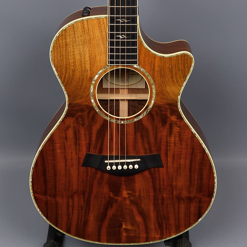 2005 Taylor W12ce Grand Concert Grafted Walnut Custom Acoustic