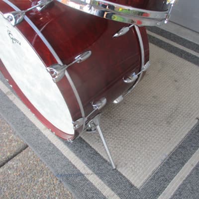 Gretsch Vintage USA Drums, Early 80s, 24" Kick, Lacquer Finish, Maple, Die-Cast Hoops - Very Nice! image 11
