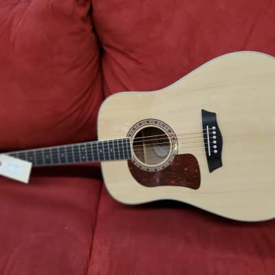 Washburn D10S left Handed  acoustic guitar Natural finish model #HD10SLH-O-U image 2