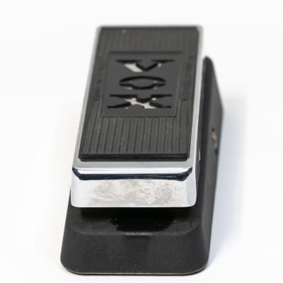 VOX V847 Wah-Wah Guitar Effect Pedal with Leather Bag image 4