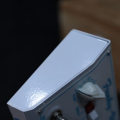Sabbadius Custom Shop Funky-Vibe Woodstock Chorus Vibrato Effect Pedal w/Box image 11
