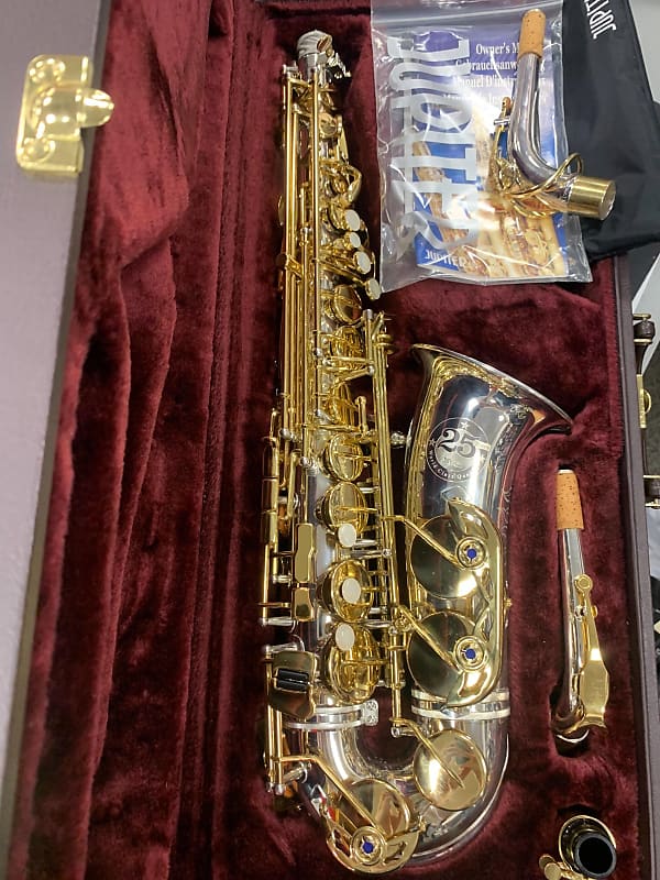Used Jupiter 25th Anniversary JAS 769 Alto Saxaphone Outfit w/xtra neck like new image 1