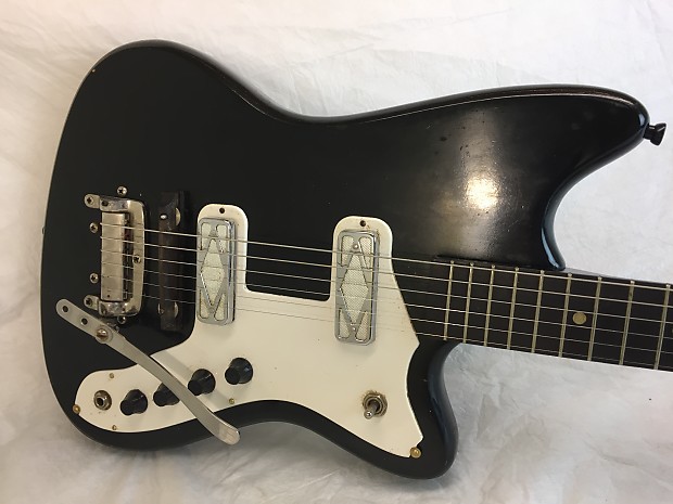 Vintage 1964 Harmony Silvertone Bobkat 1477 Guitar Black w Twin Rowe Pickups and Original Case