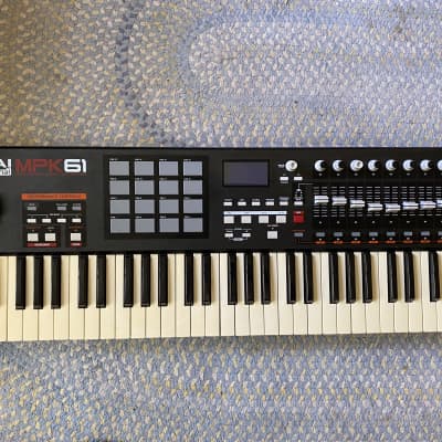 Akai MPK61 Keyboard