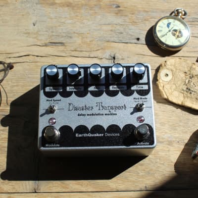 Effector 13 Truly Beautiful Disaster (Devi Ever) | Reverb