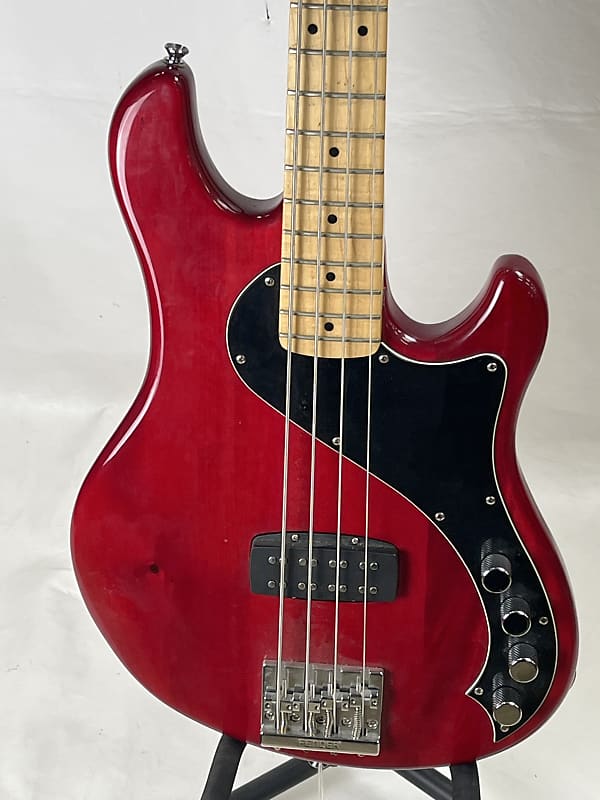 Squier Deluxe Dimension Bass IV | Reverb
