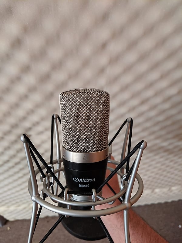 Alctron MC410 Condenser Mic With Shockmount Reverb