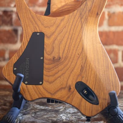 Acacia Guitars Medusa 7 | custom shop | 7-string headless electric guitar image 6