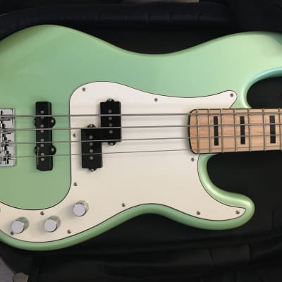 Fender Precision PJ Bass with Gig Bag and Cable For Sale image 2