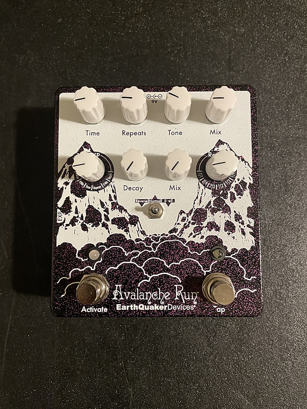 EarthQuaker Devices Avalanche Run Stereo Reverb & Delay with Tap Tempo V2 Limited Edition