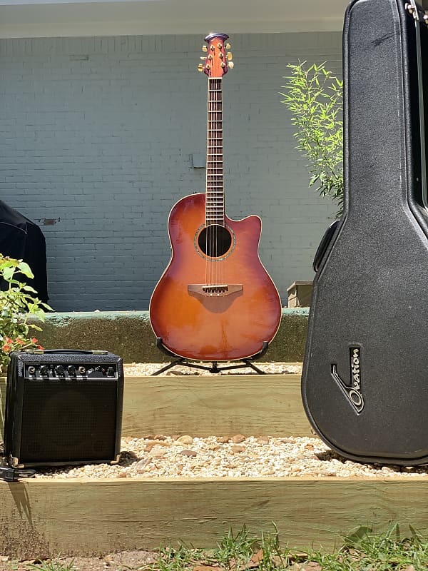 Ovation Celebrity CC24 with Hard Case and SP. 10 Amp image 1