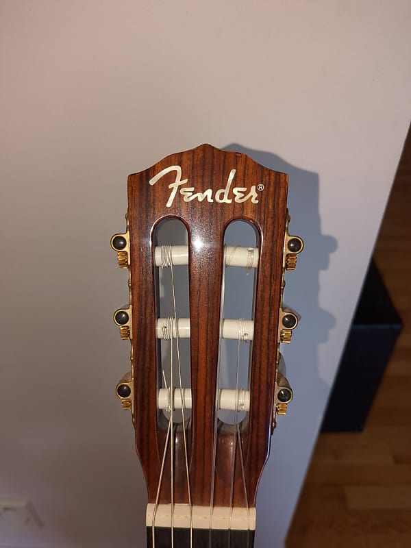 Fender CN-240SCE Thinline | Reverb Canada