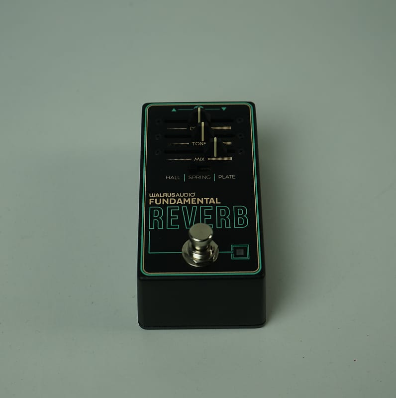 Walrus Audio Fundamental Reverb