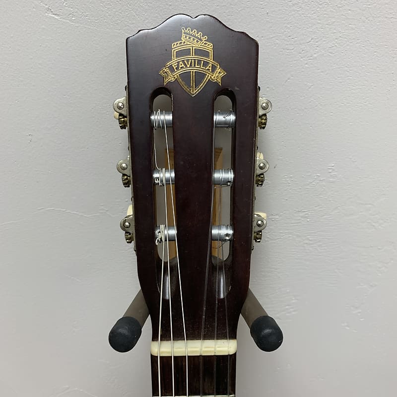 Vintage 1965 Favilla C-6 Concerto w/ SS Case | Reverb