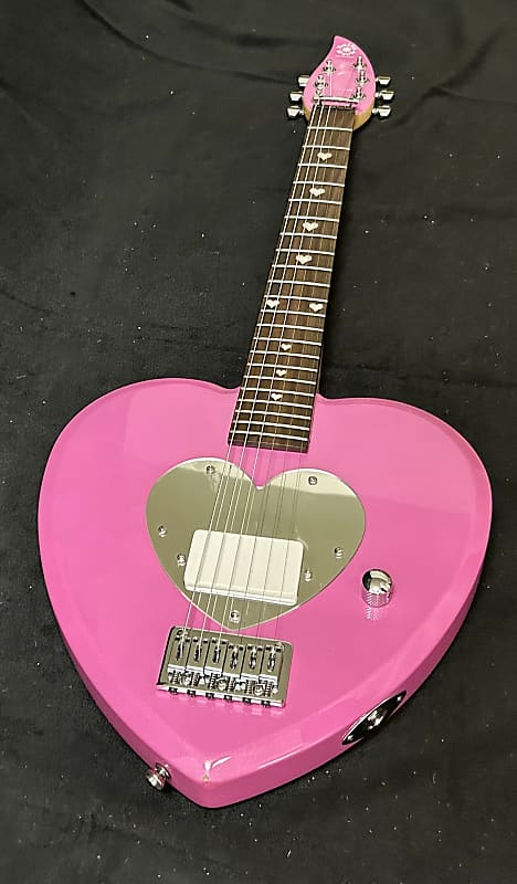 Daisy Rock Heartbreaker - Pink | Reverb