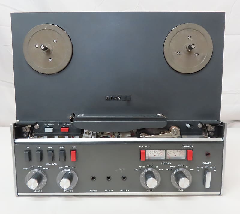 Vintage Revox A77 Reel to Reel 3 Motor 2 Speed Tape Player & Recorder -  Serviced
