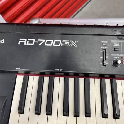 Roland RD-700GX 88-Key Digital Stage Piano 2008 - 2010 - Black