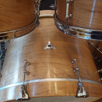 Summit Solid Curly Maple Double Bass Drums: (2)15x22,7x10,8x12,9x13,14x14FT,16x16FT w/6.5x14 Snare image 10