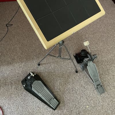 Roland SPD-11 with pedals and stand