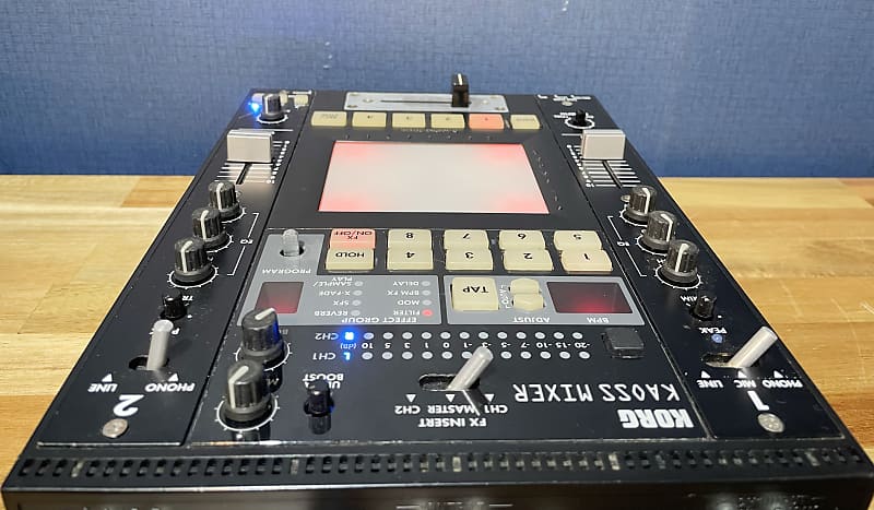 Km-2 korg kaoss mixer demo - YouTube