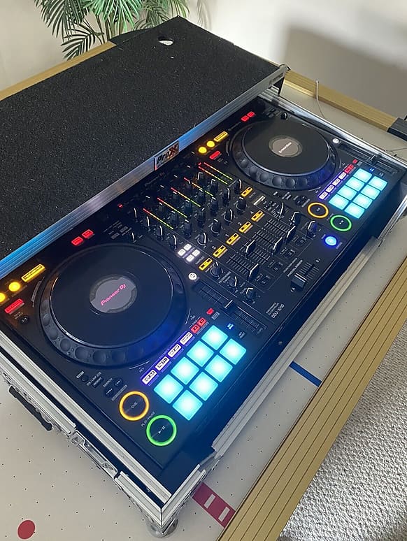 Pioneer DDJ-1000 DJ Controller