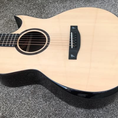 New Terry Pack OWS acoustic guitar, solid wenge, incredible player. Free L R Baggs offer image 3