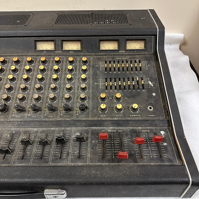 Yamaha EM300 1980s Black | Reverb