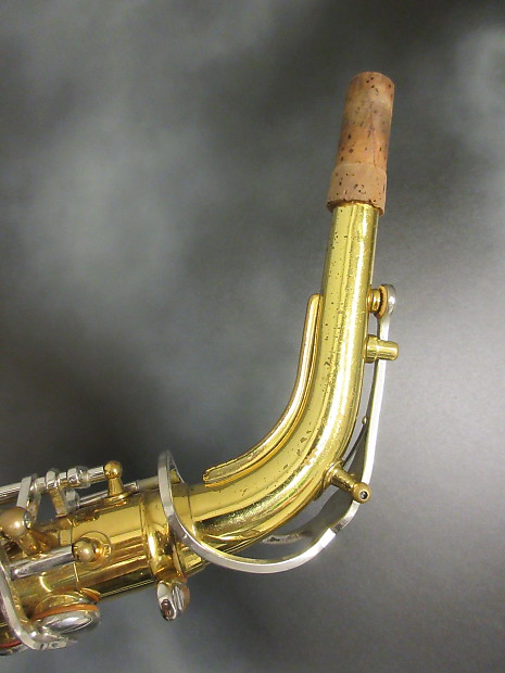 Armstrong 3008A Student Alto Saxophone w Hardshell Case