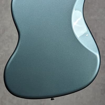 Fender Limited Edition Player Jazzmaster, Ice Blue Metallic image 7