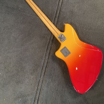 Fender Player Plus Active Meteora Bass 2022 Tequila Sunrise MX22017360 (9 lbs. 10.2 oz.) image 7