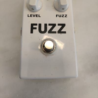 Area 51 Fuzz | Reverb