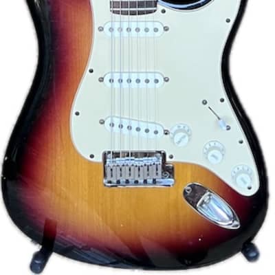 Made USA 2004 Fender Stratocaster 50th American Anniversary Series In Fender gig bag. image 2