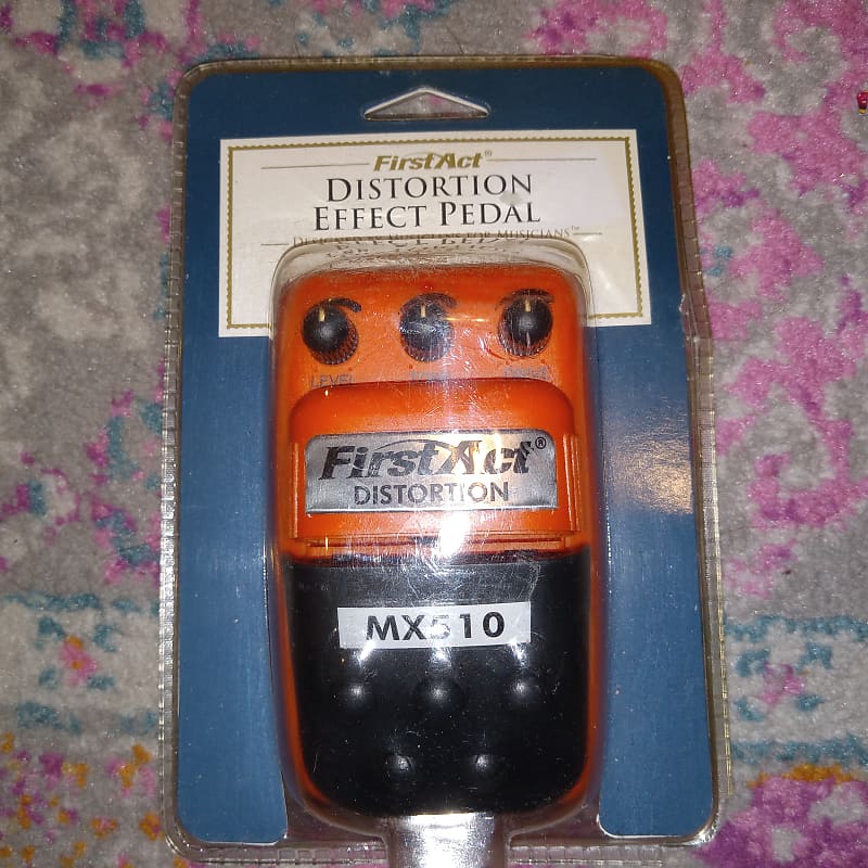 First act distortion pedal hot sale