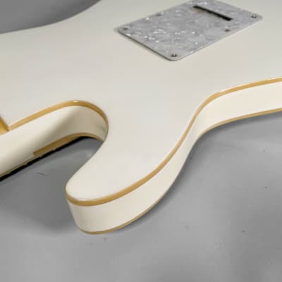 Hamiltone NT/ST Strat Style Arctic White Finish Electric Guitar w/HSC image 11