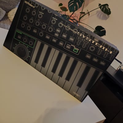 Roland SYSTEM-1 25-Key Plug-Out Synthesizer 2014 - Present - Black