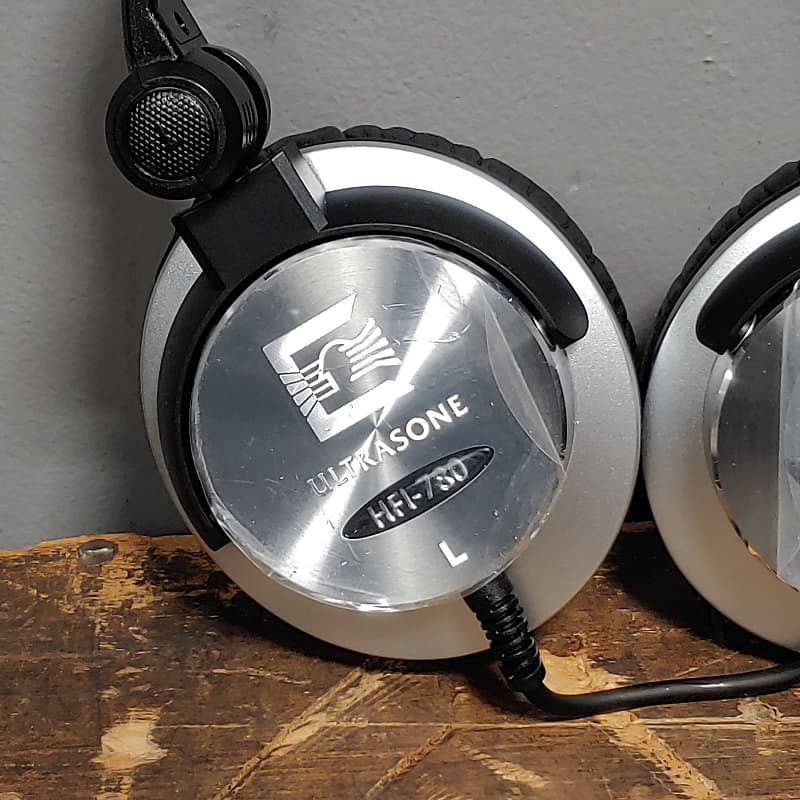 Ultrasone HFI-780 Spirit & Animation Headphones with box