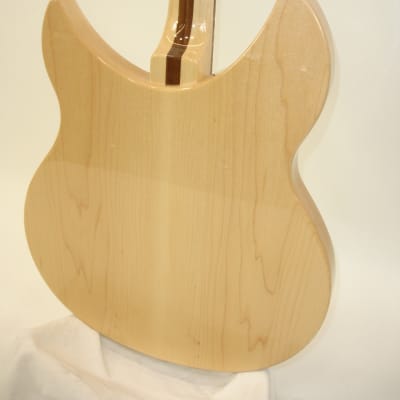 Rickenbacker 330/12 12-String Semi-Hollow Electric Guitar - MapleGlo image 18
