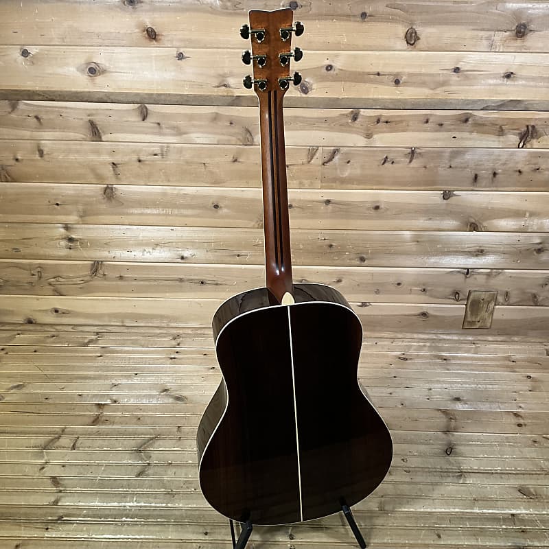 Yamaha LL16 Acoustic Guitar - Brown Sunburst (Floor Model