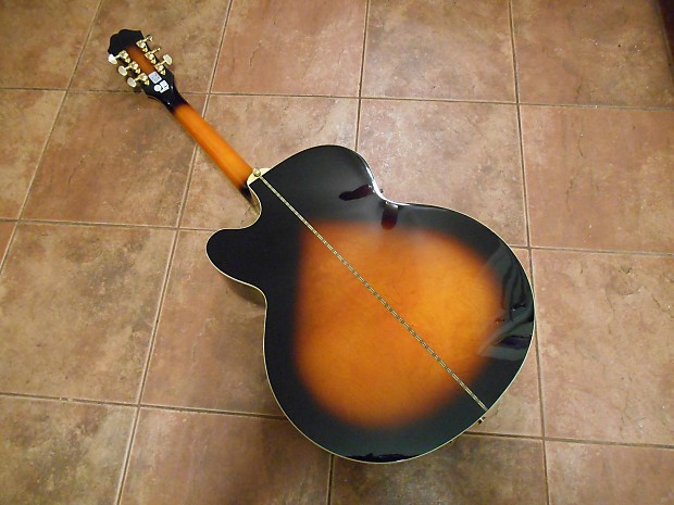 Epiphone by Gibson. EJ 200CE/VS Acoustic Electric Guitar. Vintage